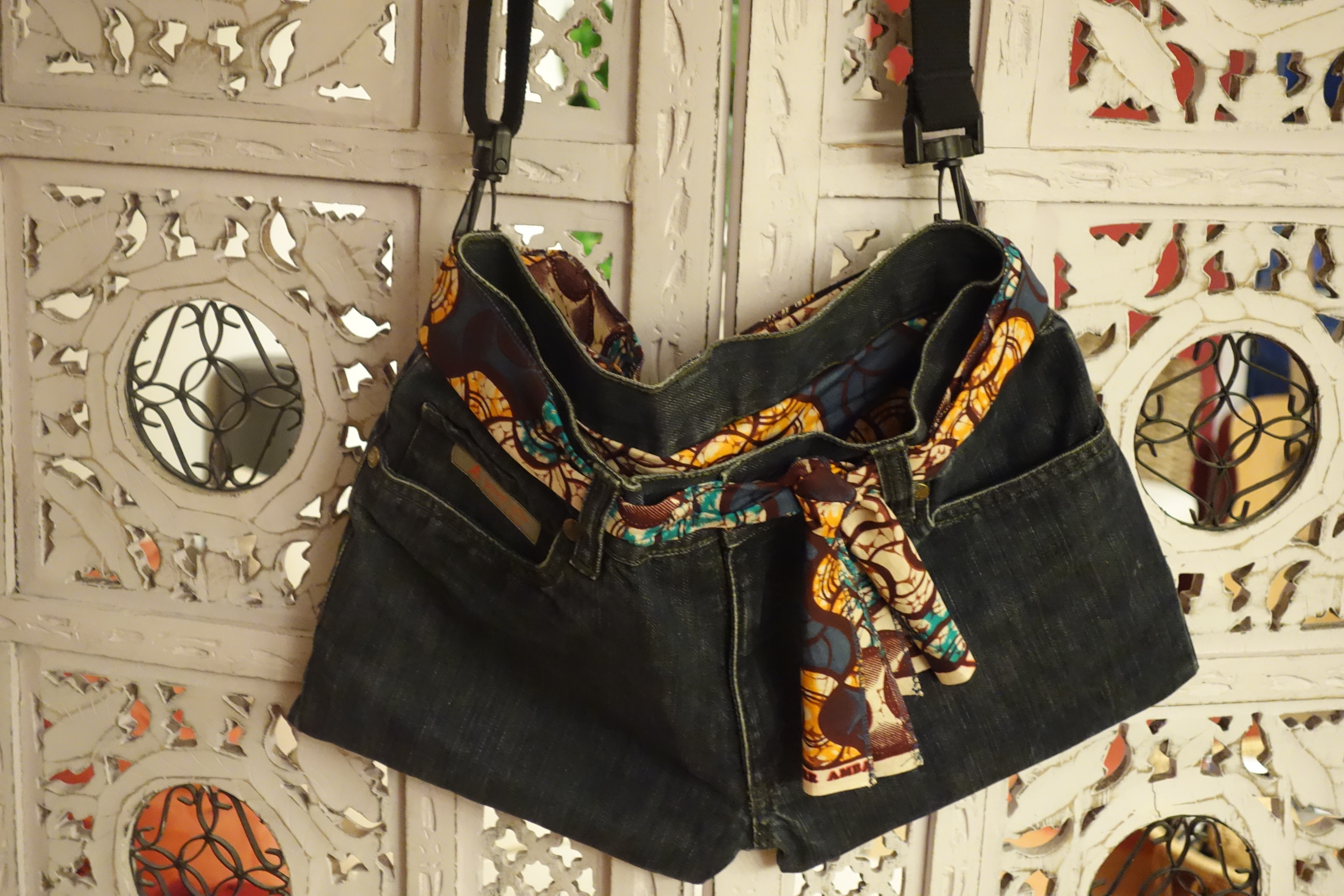 Upcycling einer kaputten Jeans